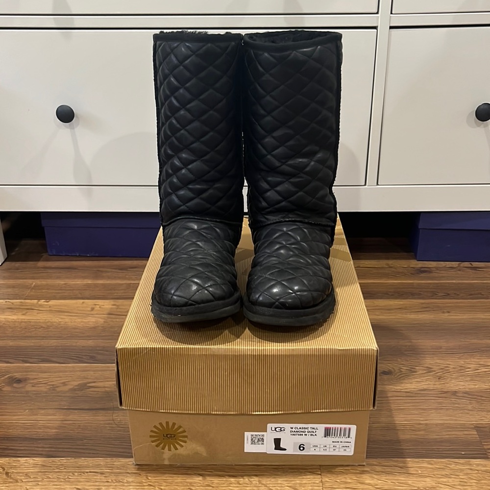 Ugg Tall Diamond Quilt Boots (size 6)